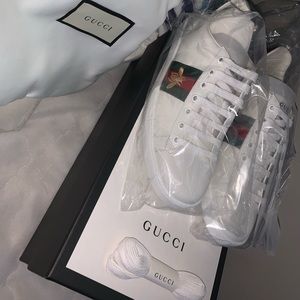 Gucci Sneakers size 8 in Womens